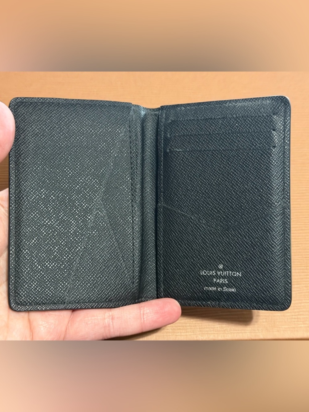 Louis Vuitton Damier Graphite Unisex Wallet - Picture 8 of 12